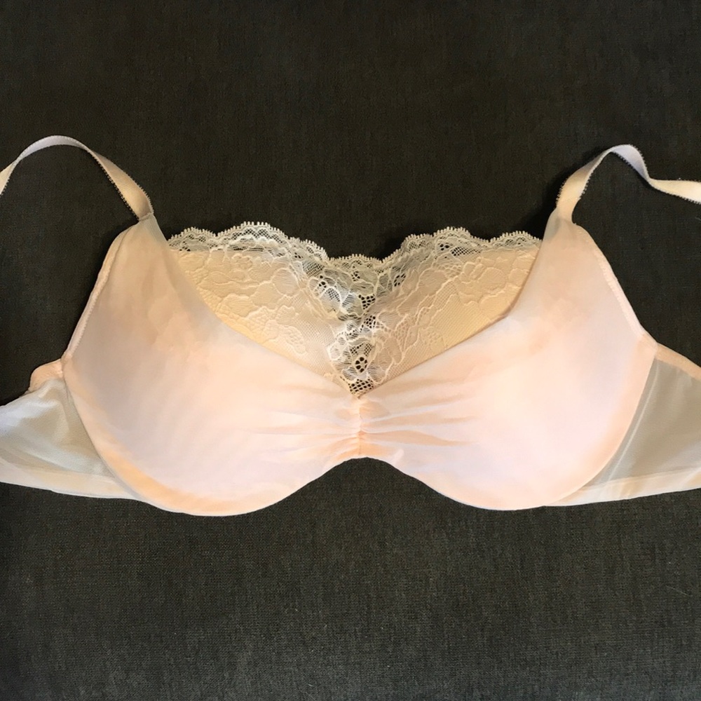 Victoria’s Secret push up bra